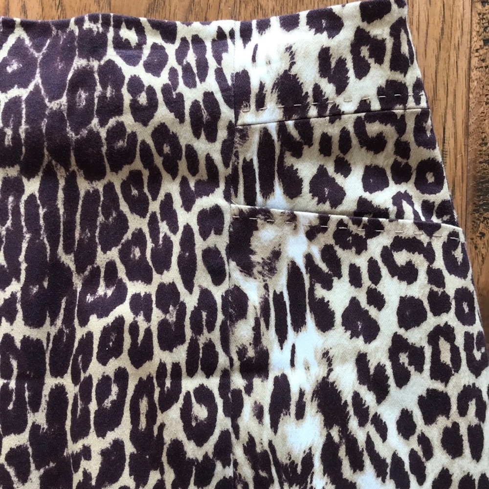 High waisted cheetah pencil skirt